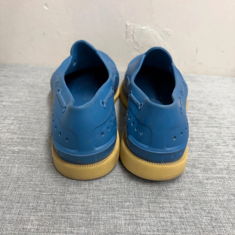 Native Shoes Howard Men 9 Blue EVA Perforated Slip On Water Boat Shoes Gum Sole